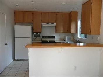 3rd image of 11317 Avenida De Los Lobos #9H