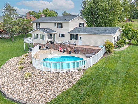 2nd image of 1401 Wedgewood Dr