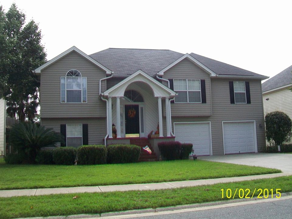 1st image of 15 Teakwood Dr