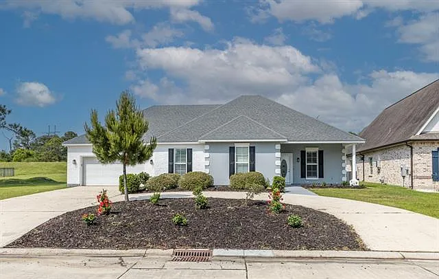 321 Cypress Lakes Dr