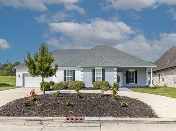321 Cypress Lakes Dr, Slidell, LA 70458