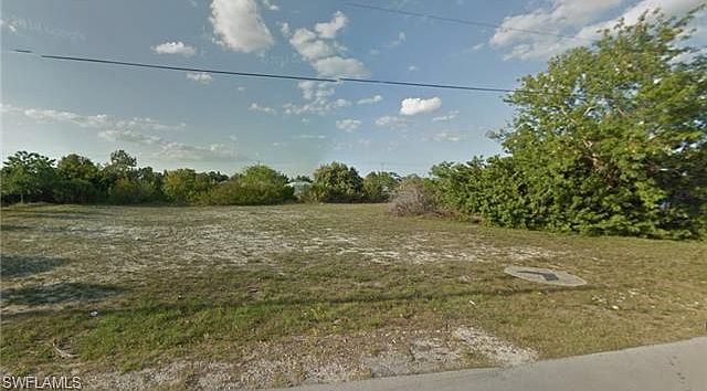 1st image of 125 SE 11th Ter