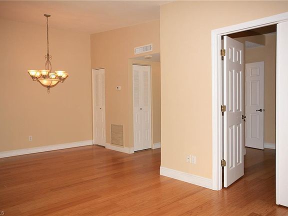 5th image of 6490 Royal Woods Dr APT 6