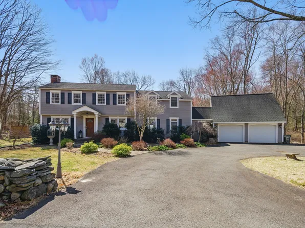 13 Riverford Road, Brookfield, CT 06804