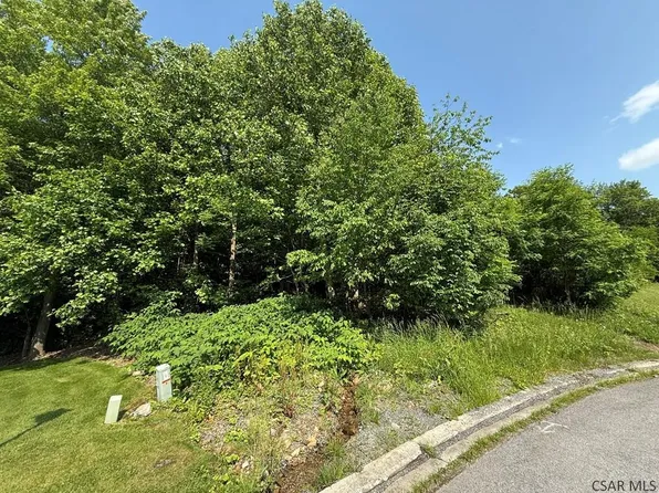 Stonybrook Ln, Johnstown, PA 15904