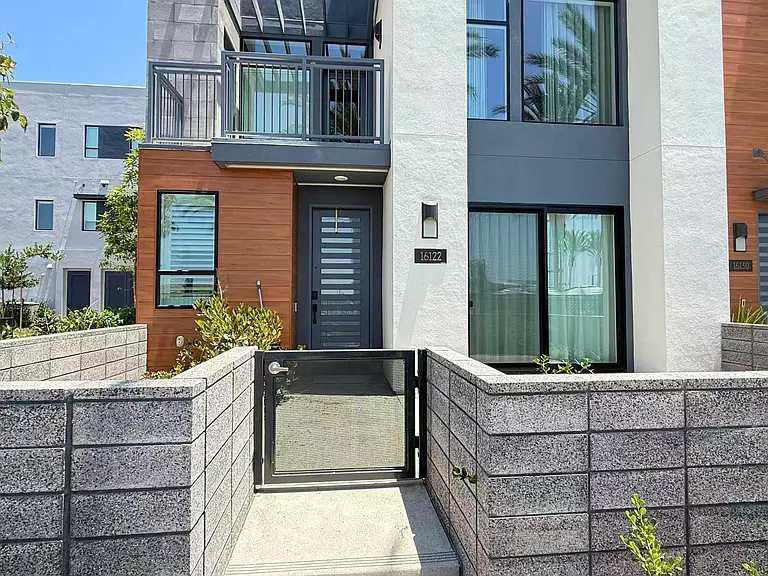 16122 Summer Sky Pl — Photo 2
