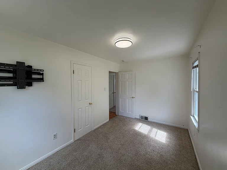 3333 Dudley St — Photo 19