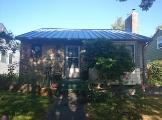 8034 18th Ave NW, Seattle, WA 98117