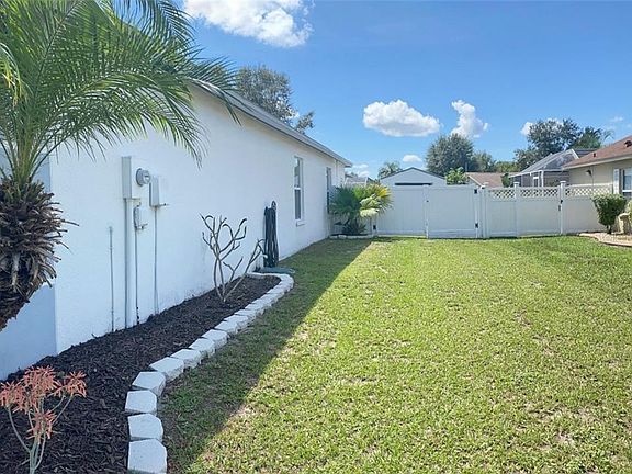 4th image of 10459 Crestfield Dr