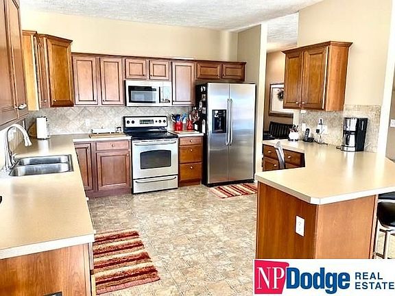 2nd image of 4826 S 190th St
