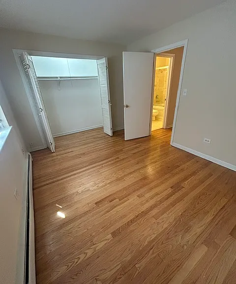 4056 N California Ave — Photo 12