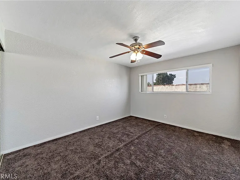 1308 E Oaks St #C — Photo 9