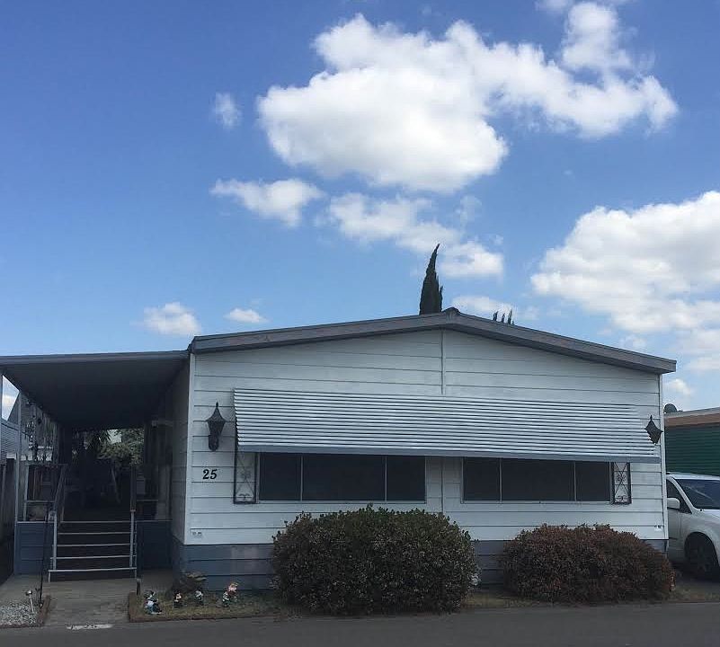 1st image of 1901 E Yosemite Ave Spc 25