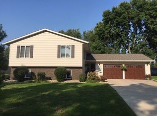 115 3rd Ave, Jackson, MN 56143