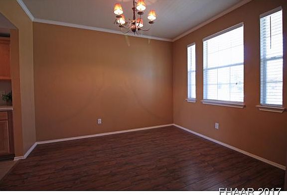 4th image of 238 Lottie Ln
