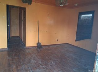 709 E Margaret St, Highland Park, MI 48203