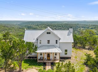 213 Mountain Loop Dr, Johnson City, TX 78636