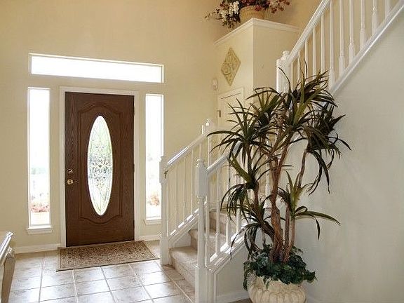 3rd image of 10108 Planters Woods Dr