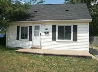 8015 Packard Ave, Warren, MI 48091