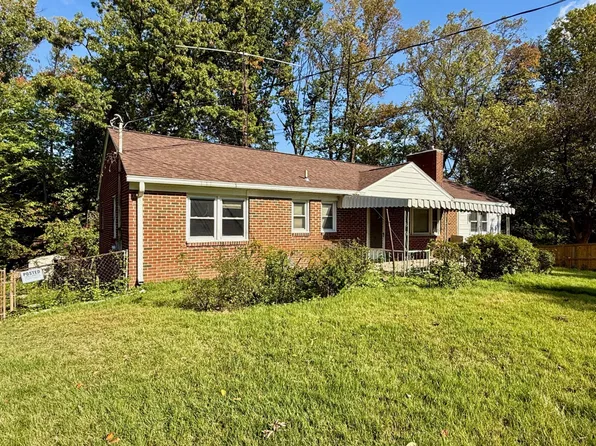 5810 Pratt Ct, Alexandria, VA 22310