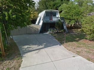 1407 Grandview Dr, Tarpon Springs, FL 34689