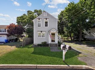 406 Glenmary Ave, Leonardo, NJ 07737