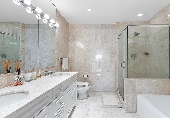 5th image of 2 Columbus Ave Penthouse C