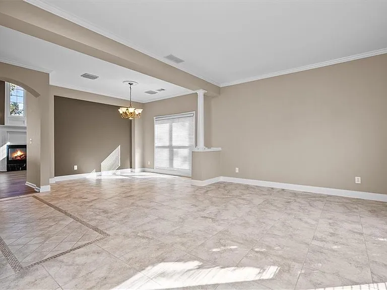 1100 Olde Roswell Grv — Photo 12