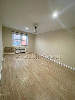 5th image of 22-03 48th St #3