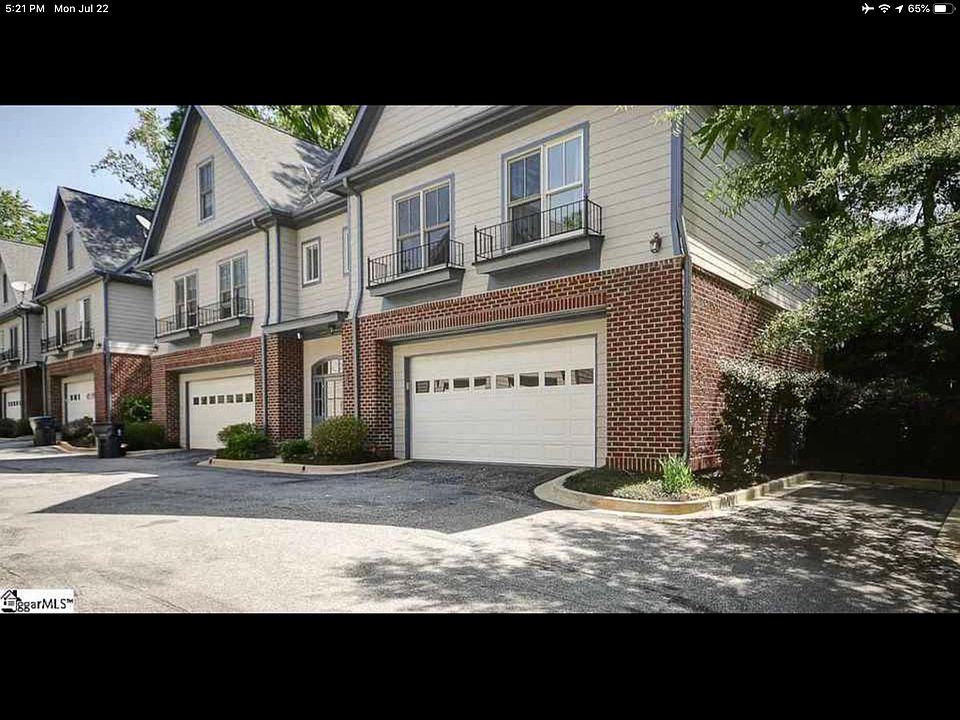1st image of 704 Bennett St Unit A