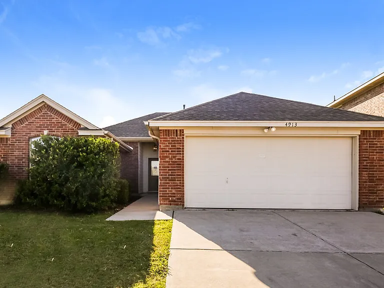 4913 Caraway Dr — Photo 1