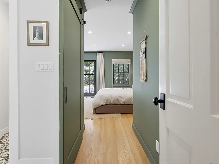 Candace Pl — Photo 16