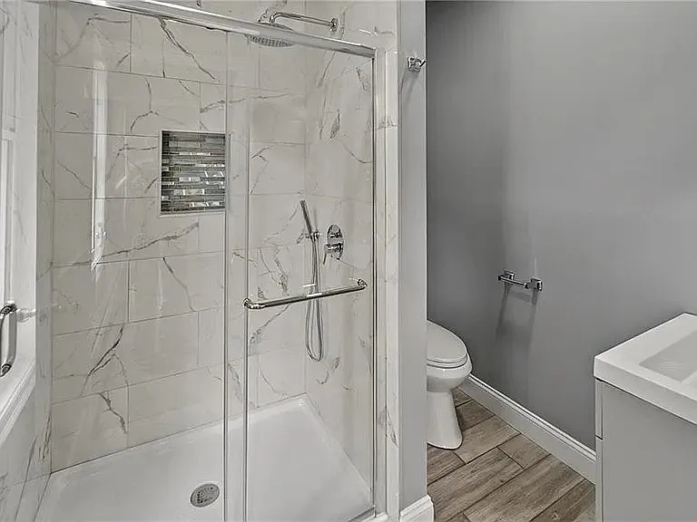 169 Knight St #1 — Photo 7