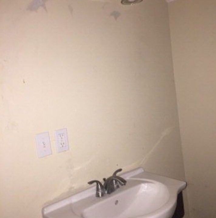 1st image of 9827 W University Blvd