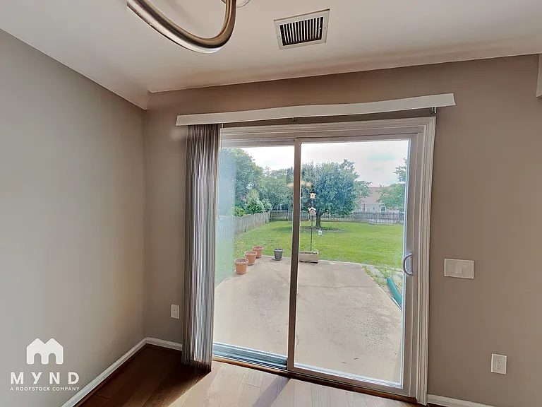9738 Woodend Ct — Photo 15