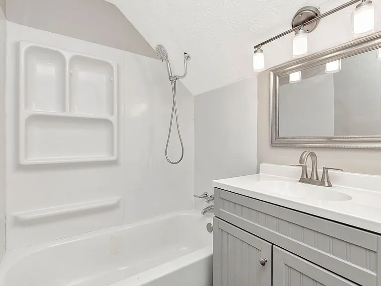 4918 Neptune Ln — Photo 14