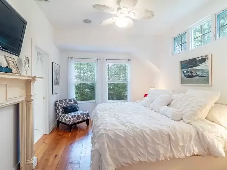 24 Wendy Ln — Photo 7