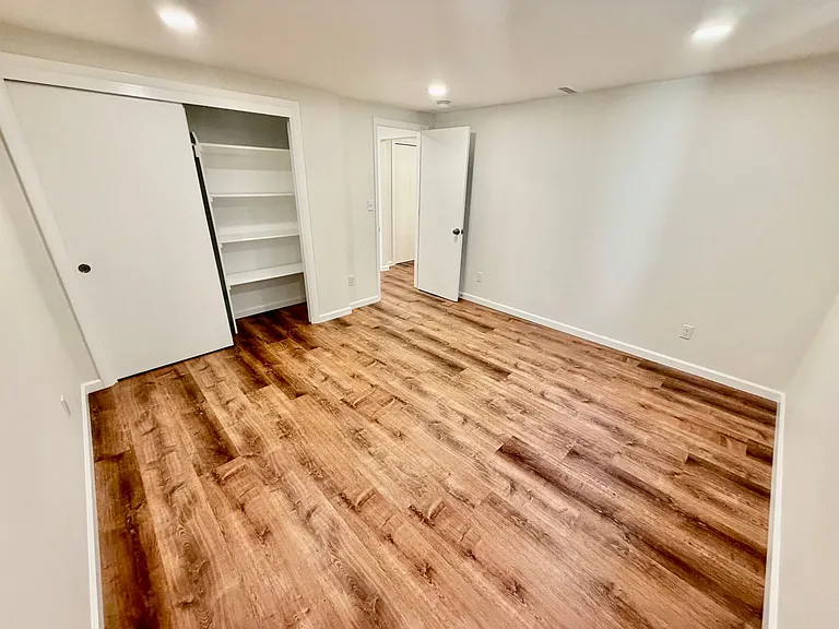 1712 SE 104th Ave — Photo 37