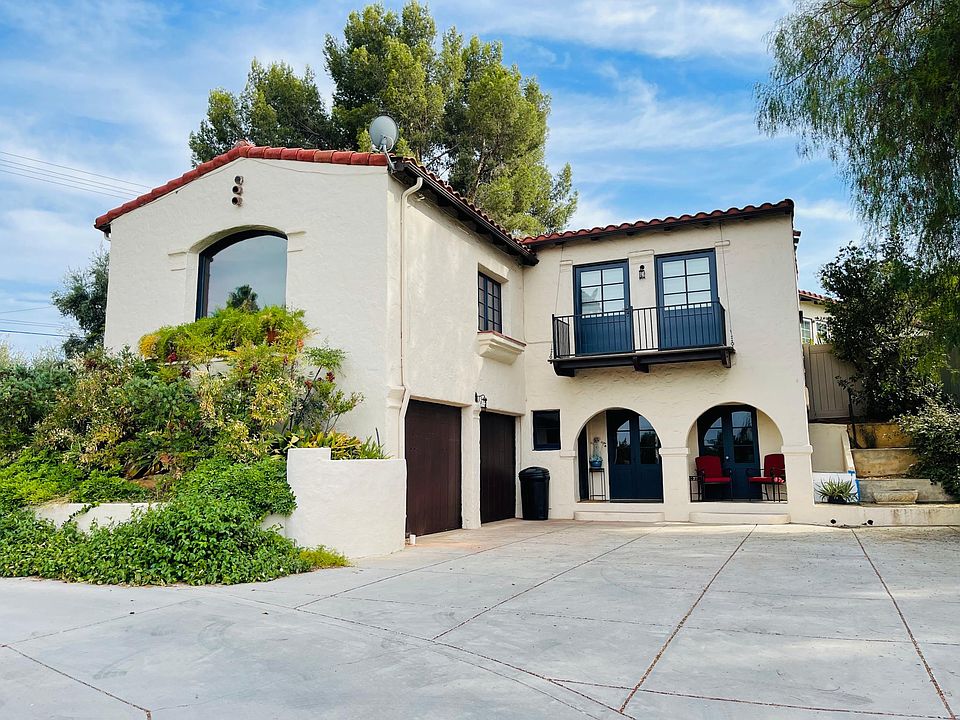 1st image of 588 Sunnyside Ave