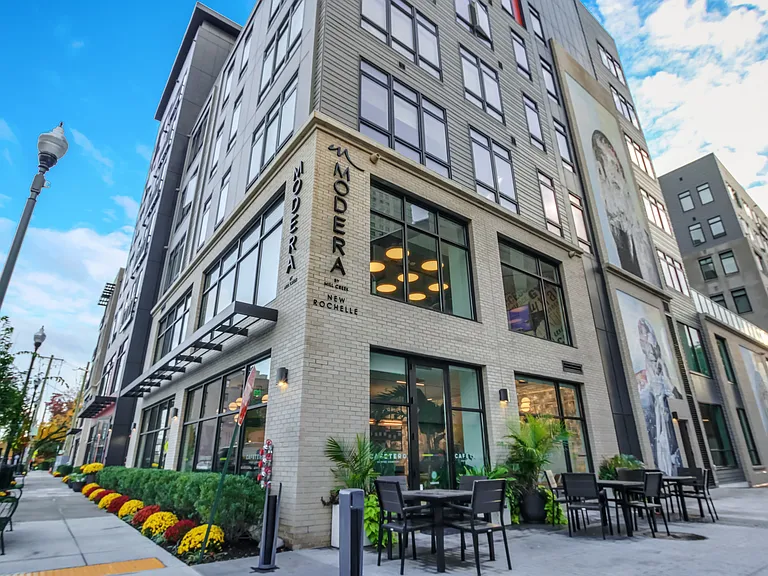 When you live at Modera New Rochelle, you can easily explore diverse dining options, boutique shops, and retail services just minutes from your apartment.