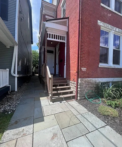 4217 Mad Anthony St — Photo 2