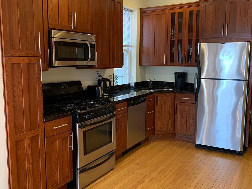 1st image of 1224 W Newport Ave #2