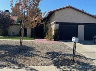 13738 Burning Tree Dr, Victorville, CA 92395