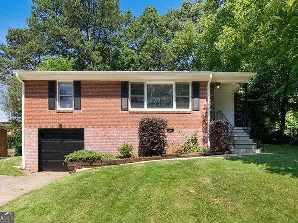 3426 Raymond Dr, Doraville, GA 30340