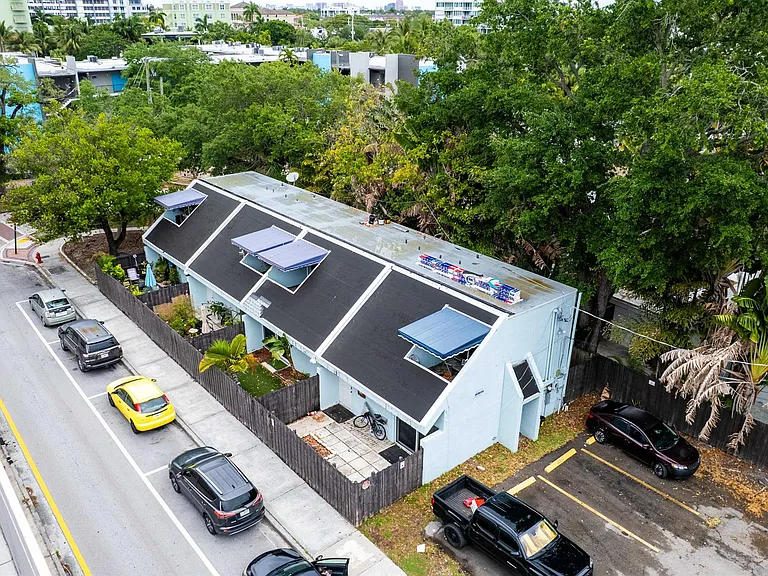 600 N Rio Vista Blvd #C — Photo 24