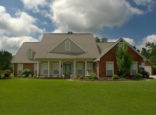 13100 Royal Oak Dr, Hammond, LA 70403