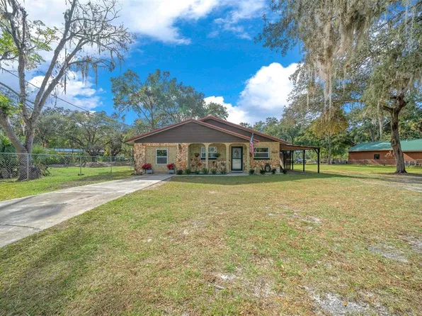 6556 SE 173rd Ct, Ocklawaha, FL 32179
