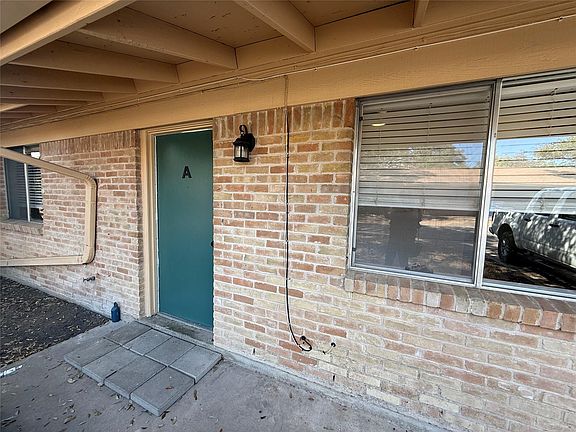 3rd image of 6710 Circle South Rd #B