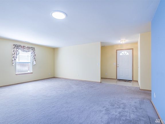 5th image of 17415 84th Avenue Ct E