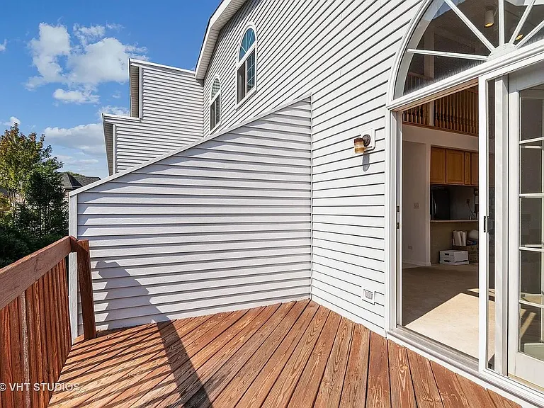 private outdoor deck